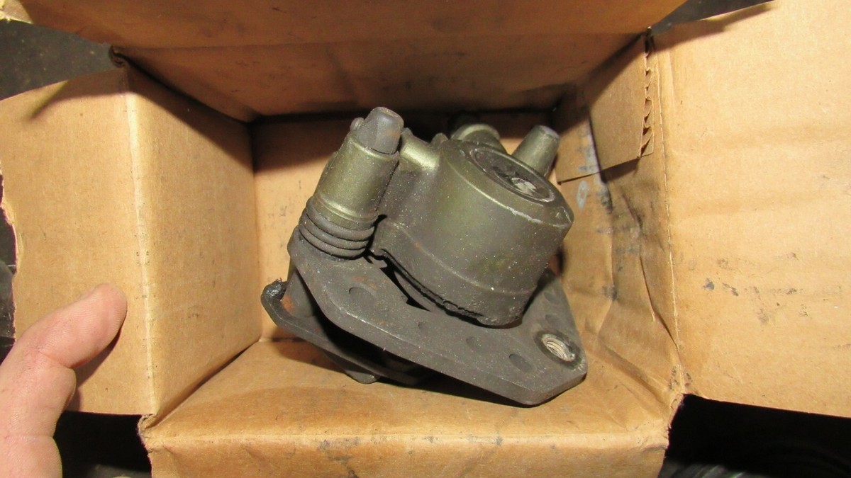 1985 kawasaki zx900 rear brake caliper | eBay