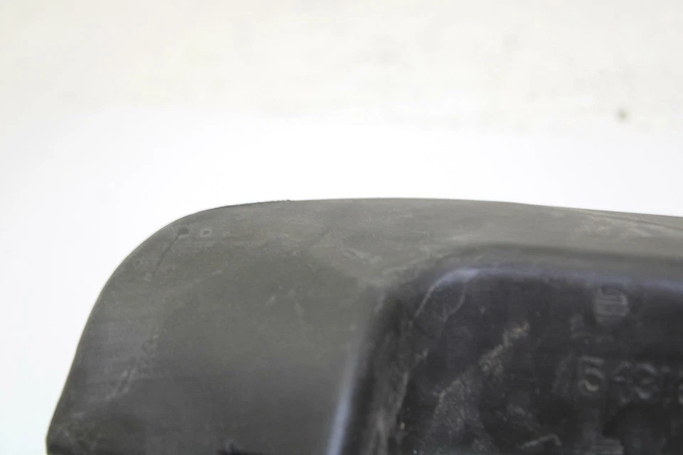 95 Polaris Xplorer 400 4x4 OEM Air Duct Oulet 5431671 B132 - Image 3 of 4