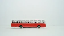 EFE Gilbow 1/76 Bristol RE United Newcastle Bus No Box B16