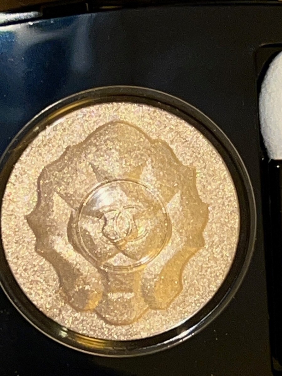 CHANEL OMBRÉ PREMIERE ELECTRUM LAME EYESHADOW #905 LE NEW SOLD OUT