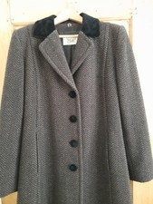 Beautiful Classic Ladies Wool Coat High Quality Size 12 Excellent Milo Brand