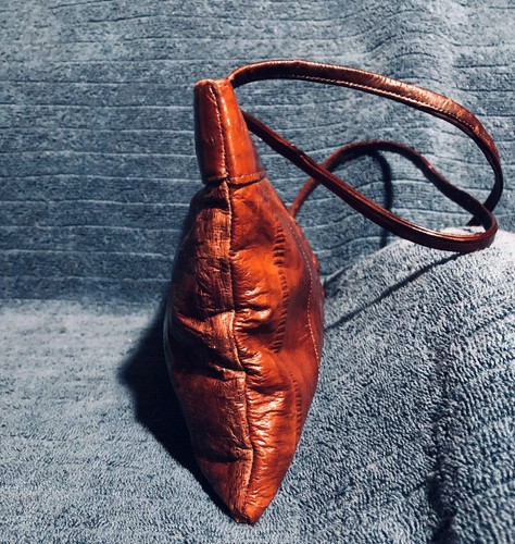 Vintage '70's -'80's Chocolate Eel Skin Shoulder/Clutch Purse - Picture 3 of 12