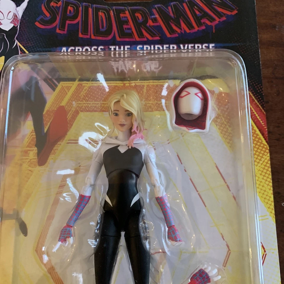 Figura Marvel Legends Spider-Man Across The Spider-Verse Spider-Gwen 6" EN STOCK Foto 2 de 3