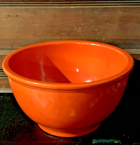 VTG Fiesta Kitchen Kraft Vintage Orange/Red Mixing Nest Bowl 8.5 Dia. 4.5 T HLC