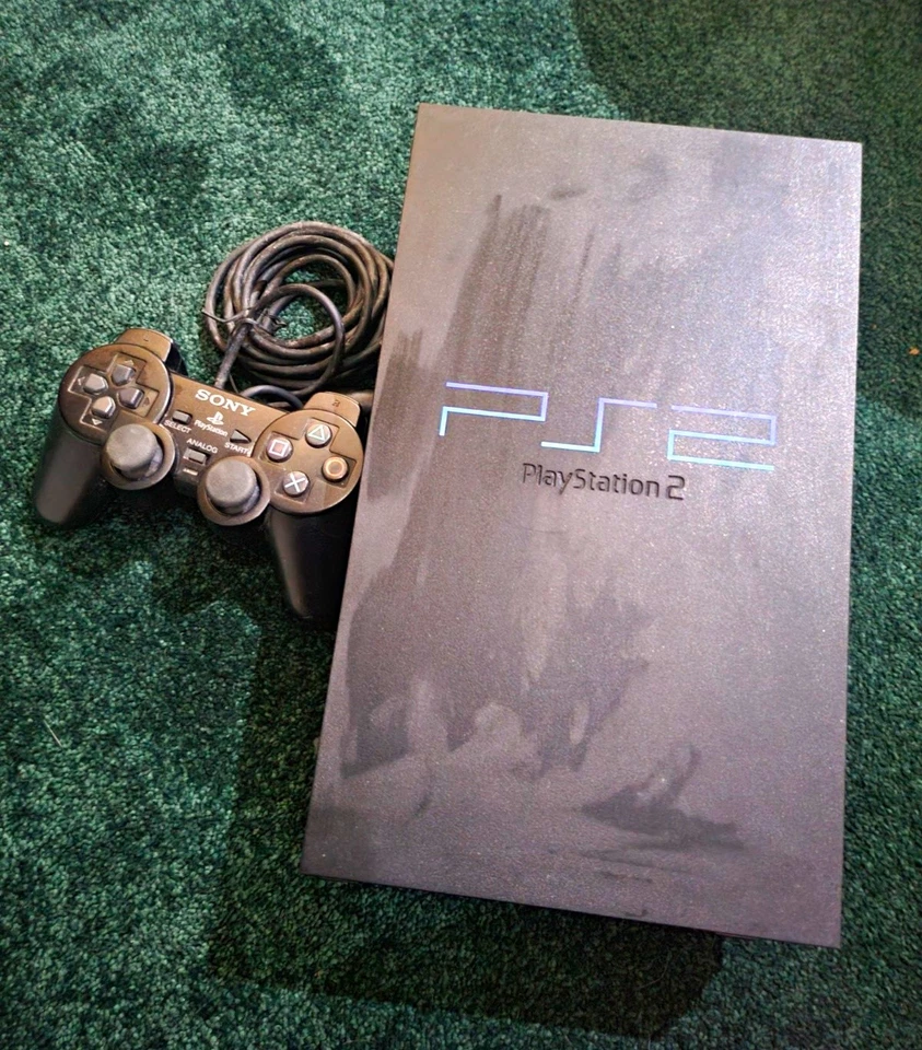 Sony PlayStation 2 Mainboard And Heat Sink (SCPH-30001), photo 1 of 5