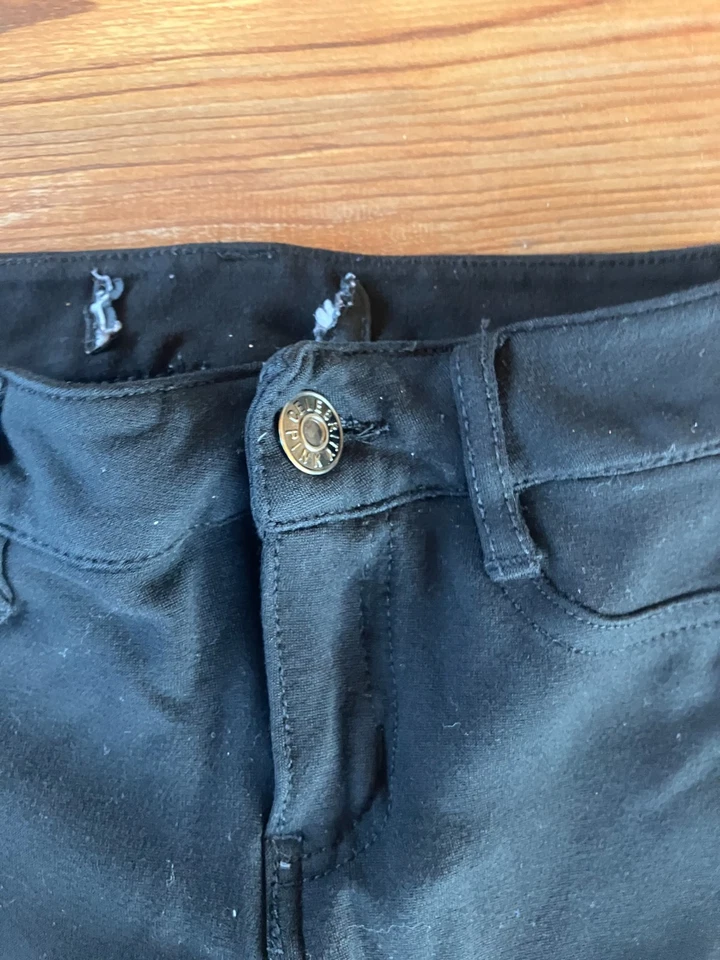 Pantalones ajustados elásticos suaves 6/7 de 2 piezas rosa celebridad y H&M para niñas negros brillantes Foto 3 de 4