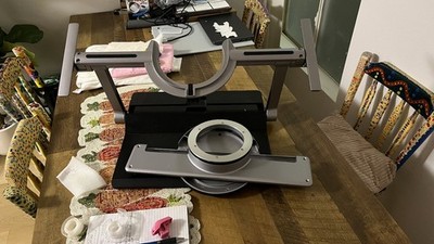 Wacom Ergo Stand For Cintiq Pro 24-New unused without packaging-Market MSRP 500$