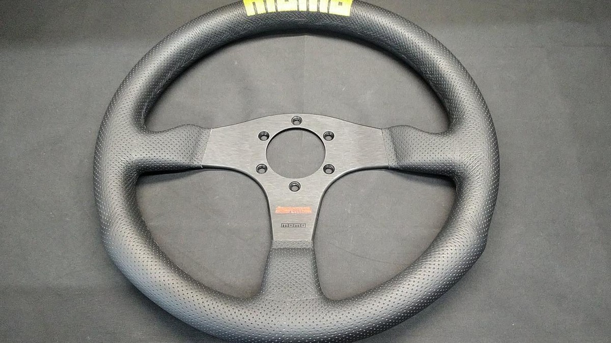 MOMO competition 35Φ MOMO Competition Steering Wheel | MrSteeringWheel