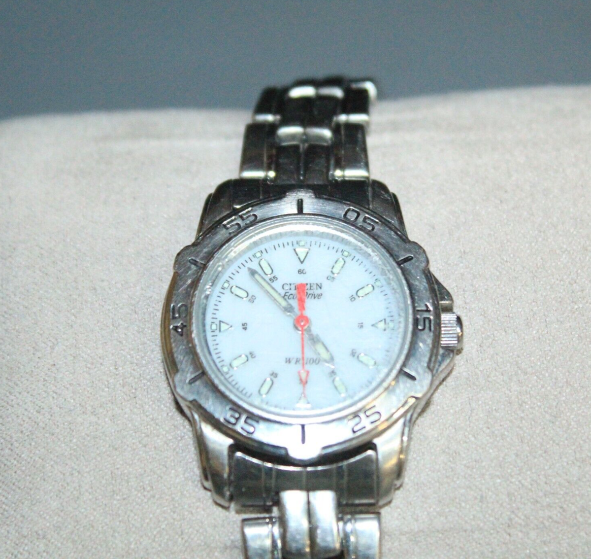 CITIZEN Eco Drive E-011 Women's Date WR100 Watch Stainless Steel