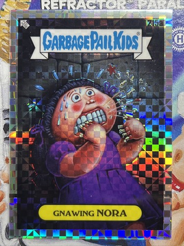 Gnawing NORA [SuperFractor] #215a 2023 Garbage Pail Kids Chrome card