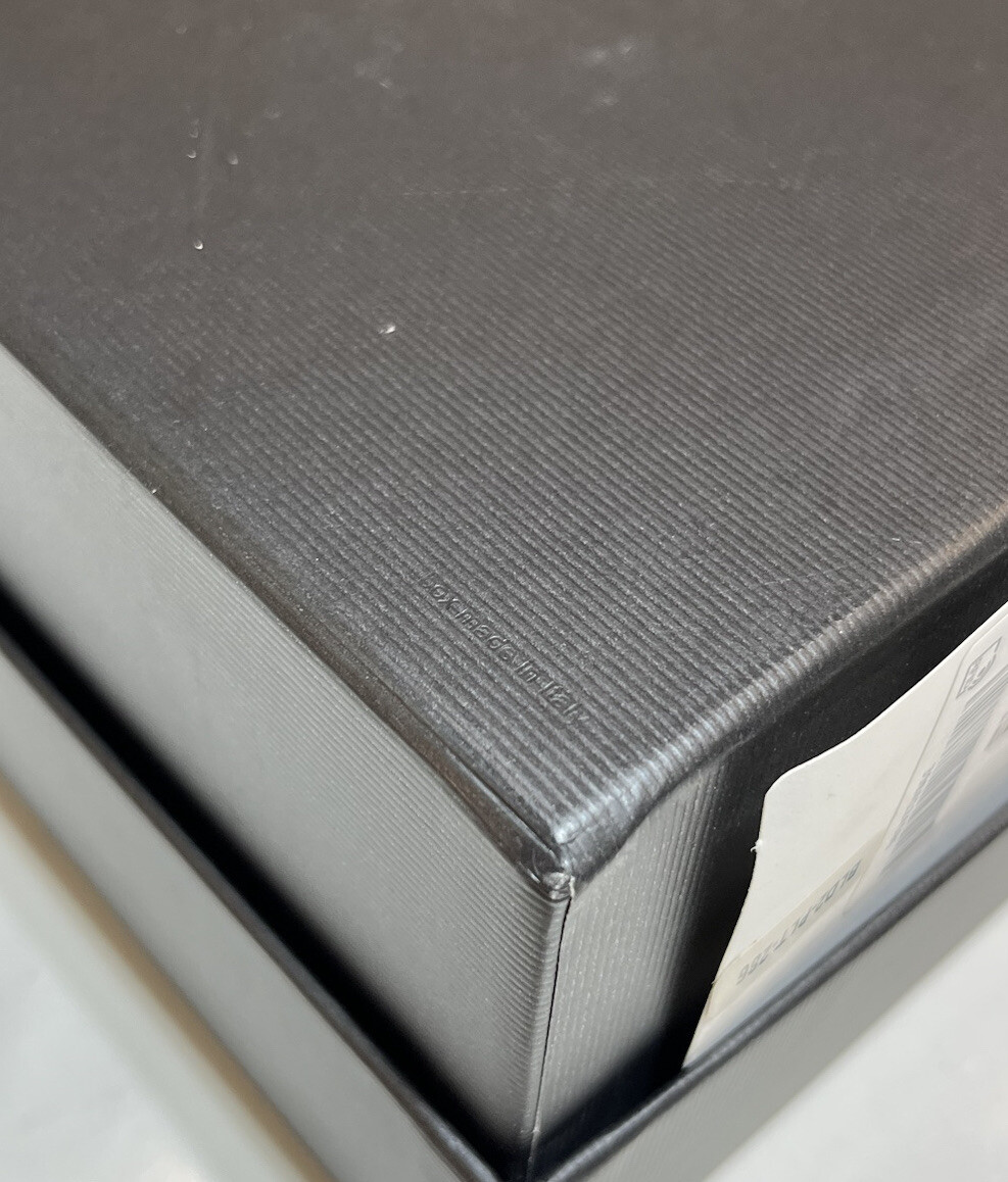 GUCCI 保存箱 46x35x13 G【新品未使用】② s-l1200.jpg