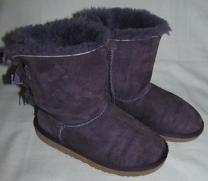 ugg sold
