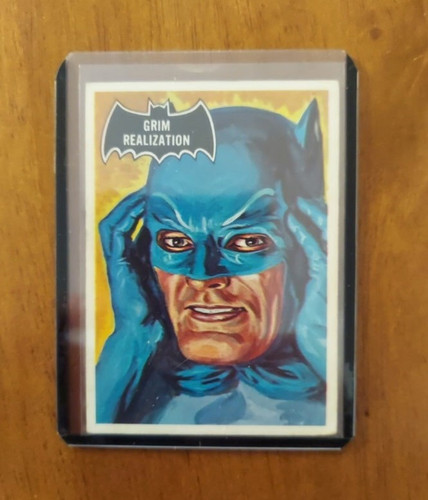 1966 Topps Batman #9 — Raw