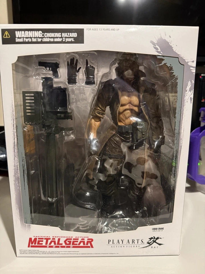 Figura de acción sólida Play Arts Kai Liquid Snake Metal Gear Foto 4 de 4