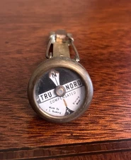 Vintage Tru-Nord Compensated Brass Pocket Compass Locking Clip VE Budlong USA