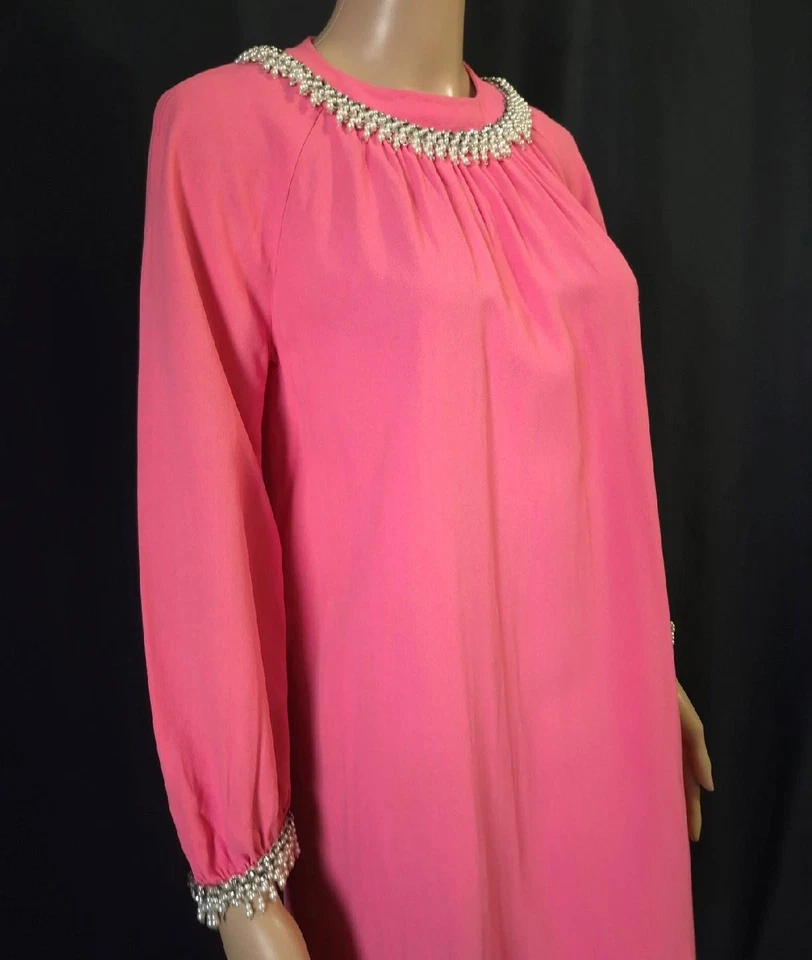 BEADED BUBBLEGUM BABYDOLL Vintage 1960s MOD PINK A-line PARTY DRESS - M - Image 4 of 4