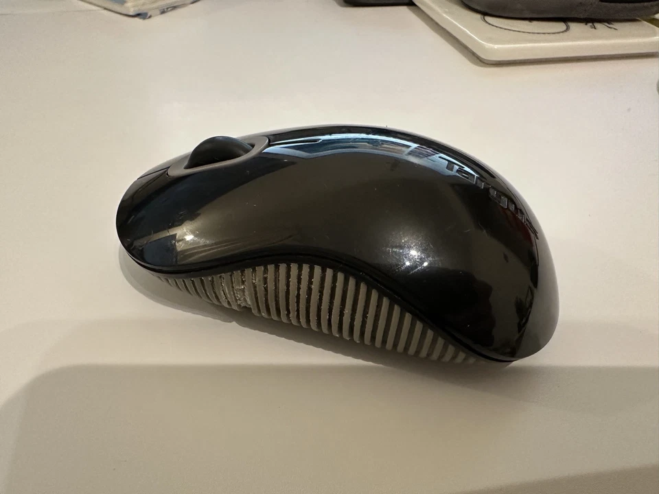 ✅Targus AMB09EU Bluetooth Comfort Laser Mouse Ambidextrous - Image 4 of 4