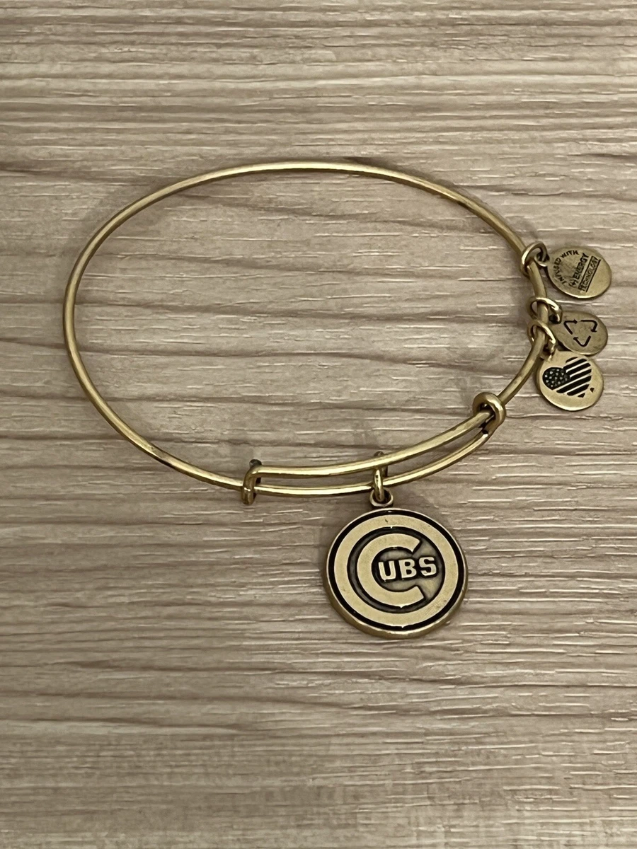Alex and ani hotsell cubs world series bracelet