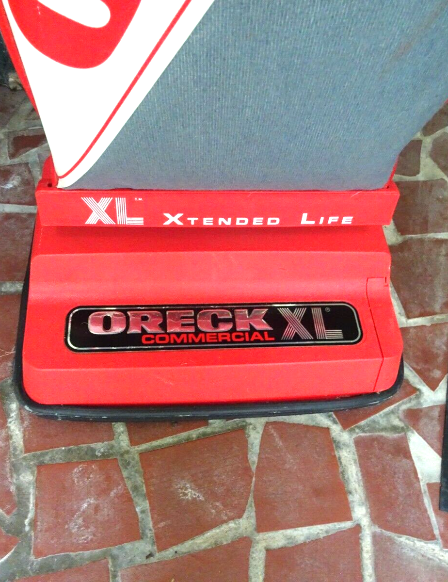 0reck XL xtended life commercial vacuum cleaner XL9300 red/gray w. 5
