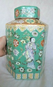 HUGE CHINESE QING / REPUBLIC FAMILLE VERTE TEA CANISTER / JAR – THREE IDOLS