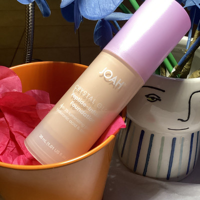 JOAH Crystal Glow Liquid Foundation Very Fair Medium Luminous SPF 30 FN020 1 oz
