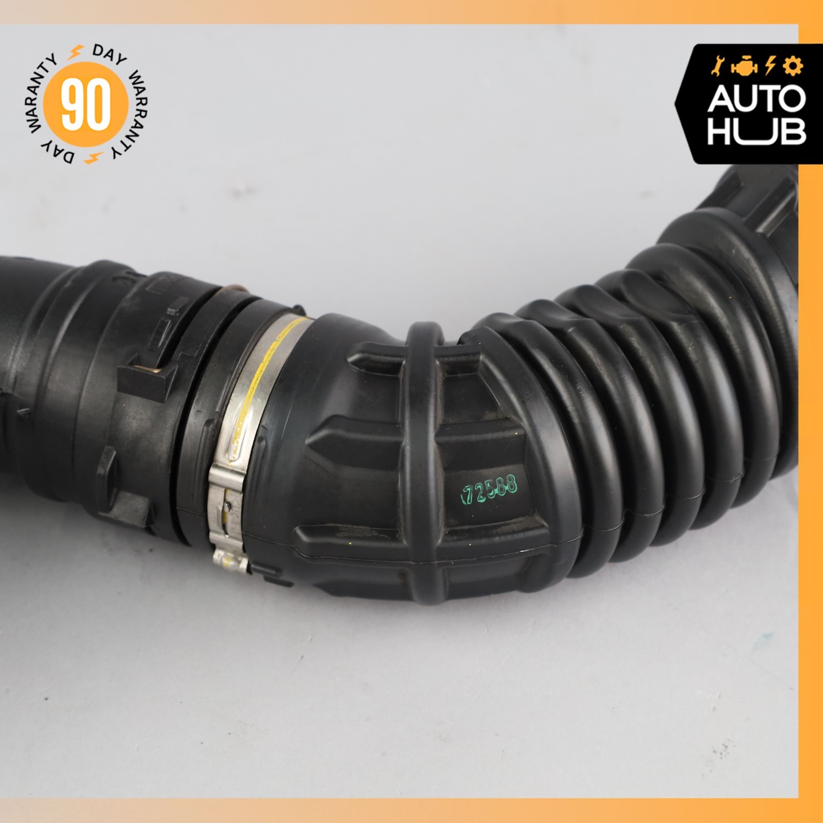 14-22 Maserati Quattroporte M156 Engine Right Air Intake Duct Pipe Hose Set OEM