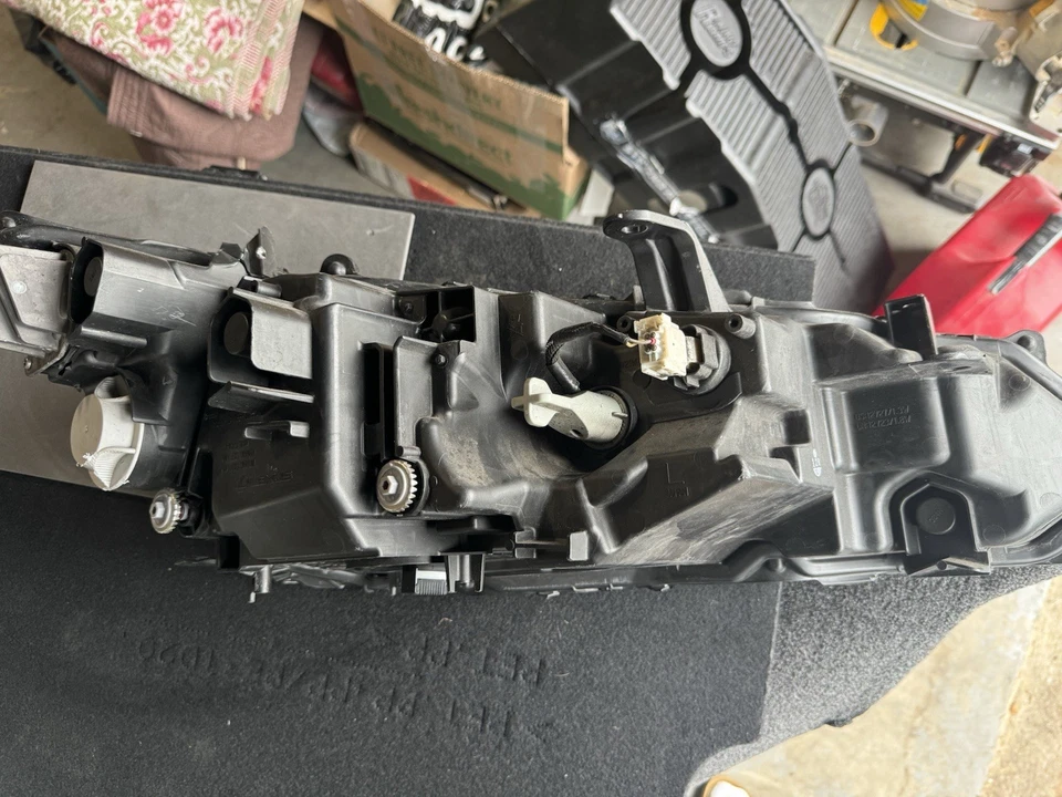 Faro deportivo Lexus IS 300 IS 350 F 2021-2024 ED completo conductor izquierdo Foto 3 de 4