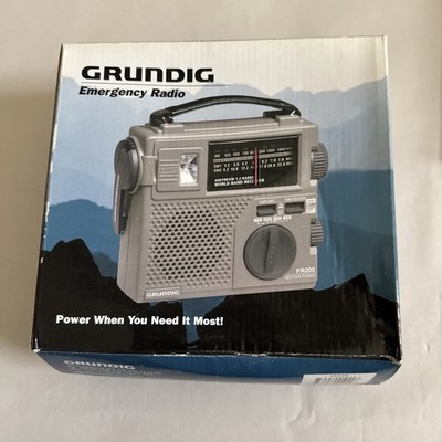 Grunding FR200 Radio Emergency Radio AM/FM/SW Light Crank Recharge New Open Box