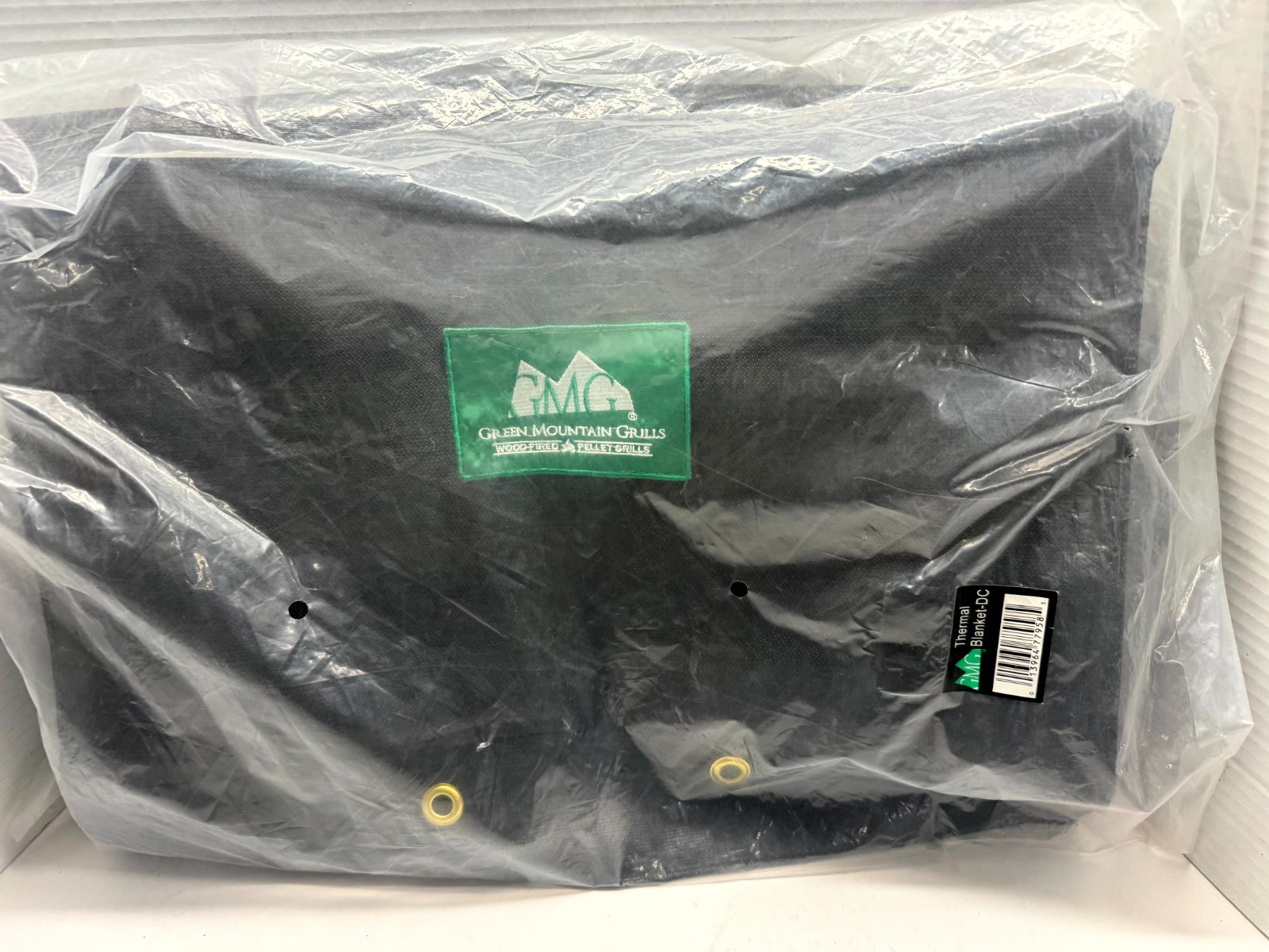 Green Mountain Grills GMG-6012 Thermal Blanket Black for Davy Crockett & Trek
