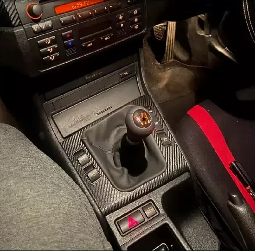 ILLUMINATED SHIFT KNOB AND BOOT FOR BMW E36 E46 E39 E60 E90 6-Speed - Image 4 of 4