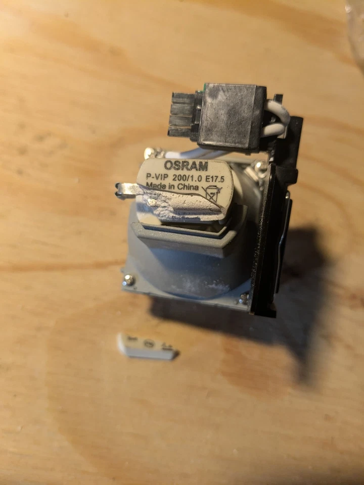 OSRAM P-VIP E17.6 200/1.0 RWG HG (Read) - Image 4 of 4