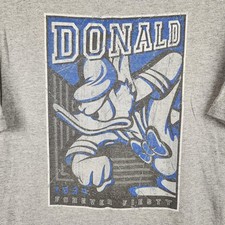 Vintage Disney Donald Duck Shirt Mens Gray Graphic Logo Disney Store 90s Cartoon