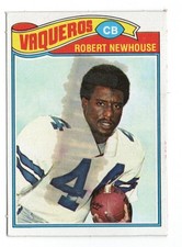 ROBERT NEWHOUSE DALLAS COWBOYS 1977 TOPPS MEXICAN GUM STAIN CREASE FREE