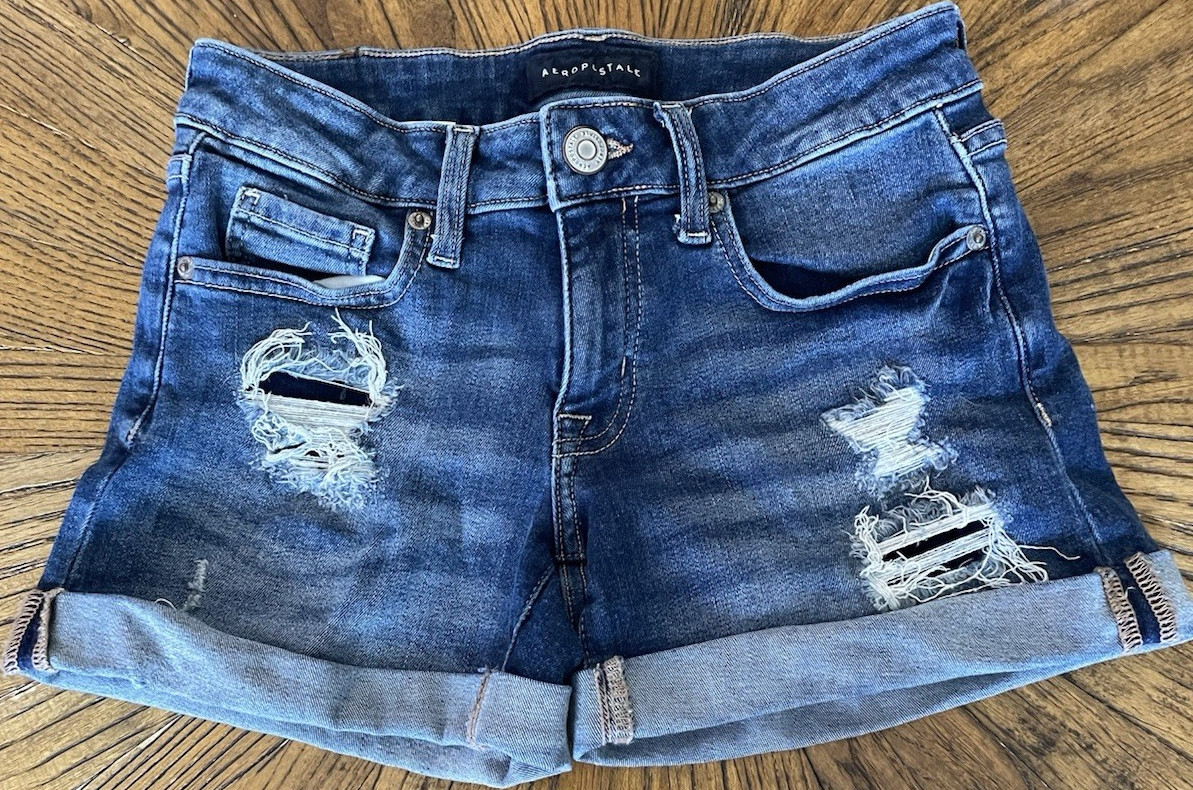 Aéropostale Low Rise Midi Distressed Cut-Off Denim Shorts Blue Size 00