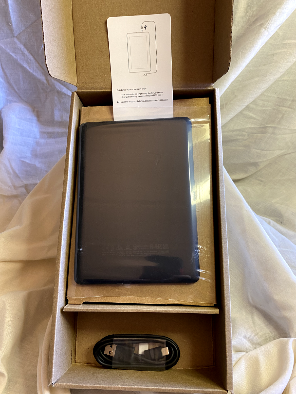 Kindle Paperwhite (Gen 11) 16 GB Black with WiFi Grade A-image