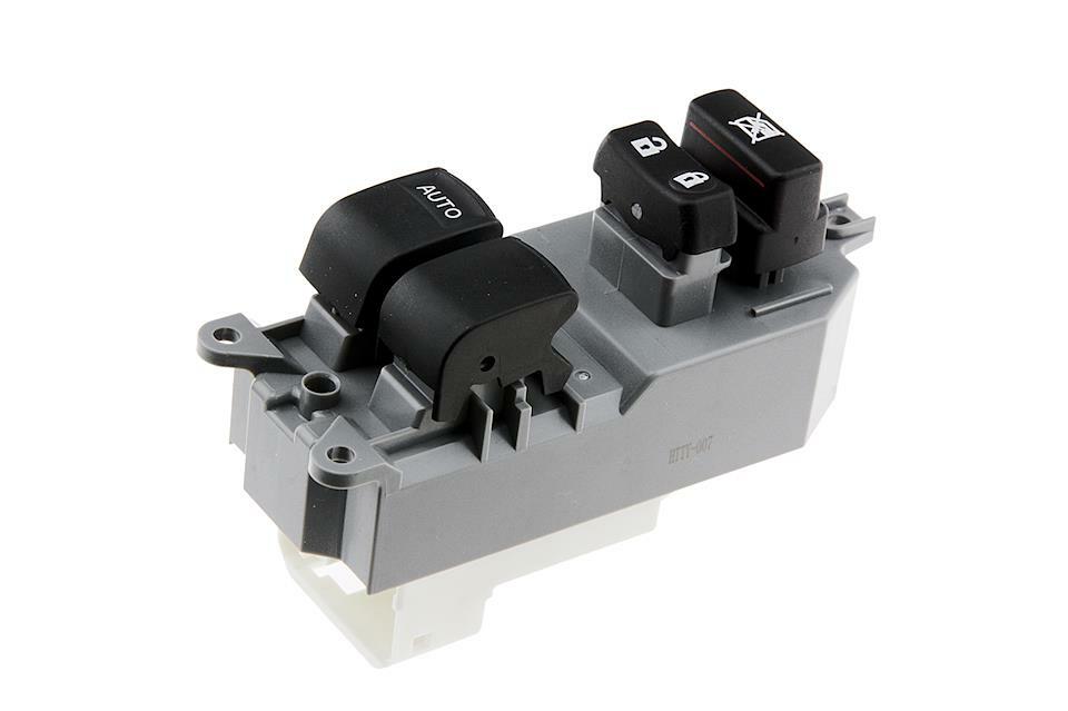 Platine lève-vitre 848200D100 pour réparer une vitre bloquée sur Yaris P9