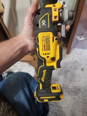 DEWALT DCS356 20V MAX XR Brushless 3-Speed Oscillating Multi-Tool - BARE TOOL