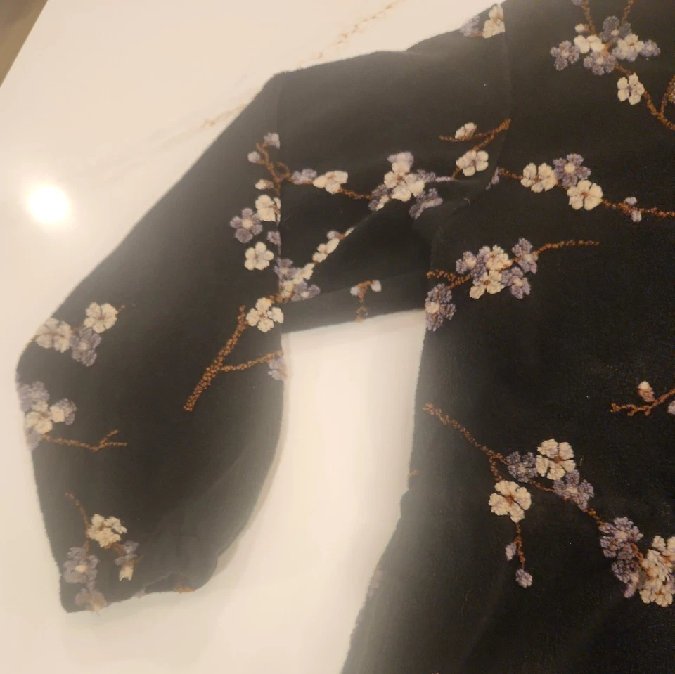 Vellón Diamante Negro Estampado Bloss Talla XL Hecho en EE. UU. Foto 4 de 4