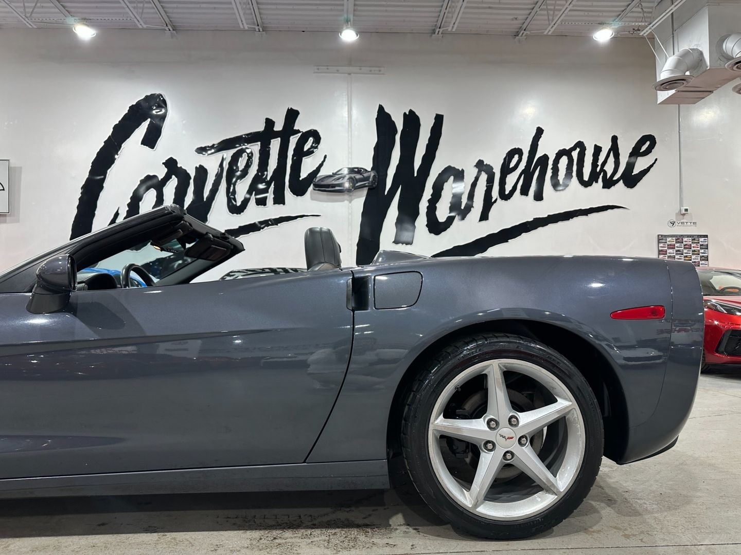 2013 [57U] Cyber Gray Metallic Chevrolet Corvette   | C6 Corvette Photo 8