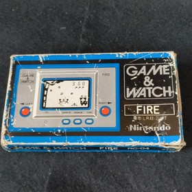 Vintage Nintendo Game & Watch Fire RC-04 Handheld game 1980 w/Box set, Working
