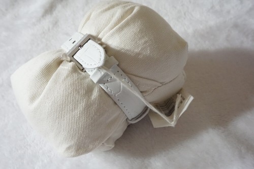Swarovski Lovely Crystals Square White Watch RV$499 5096680 - 第 4/7 張圖片