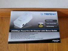 TRENDnet TPL-304E - 200bps Powerline AV Adapter with bonus outlet
