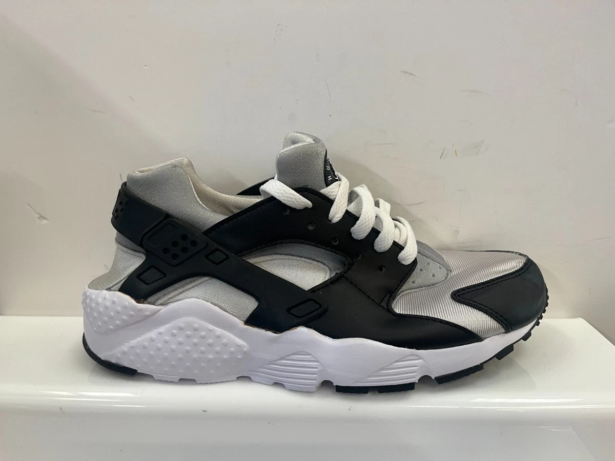 Nike huraches boys outlet