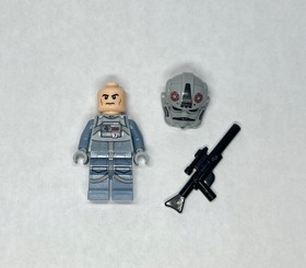 Lego Star Wars AT-AT Driver Pilot Minifigure from 75075 75054