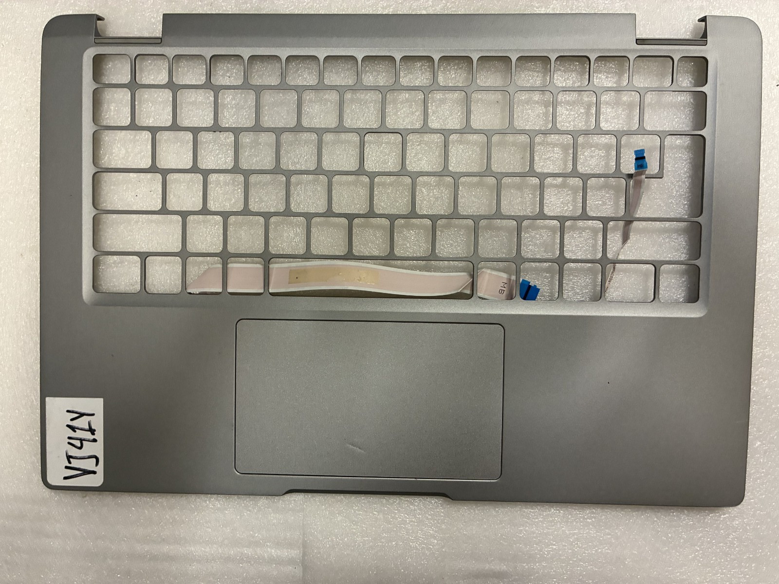 Genuine Dell Latitude 5320 Laptop Palmrest Touchpad Silver VJ41Y 0VJ41Y