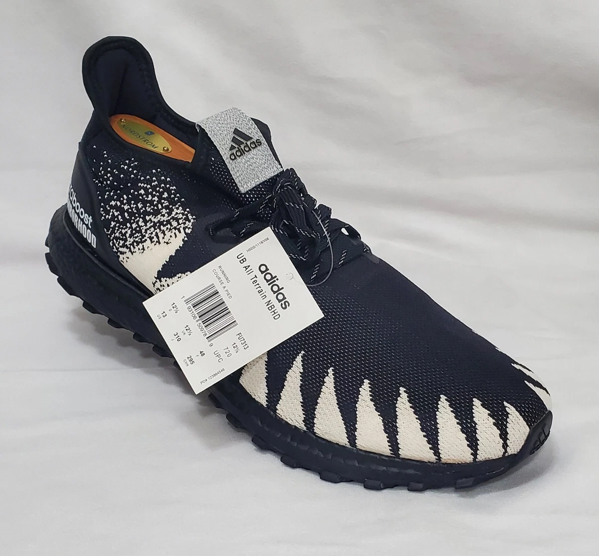 Preços baixos em adidas NEIGHBORHOOD x UltraBoost All Terrain NBHD
