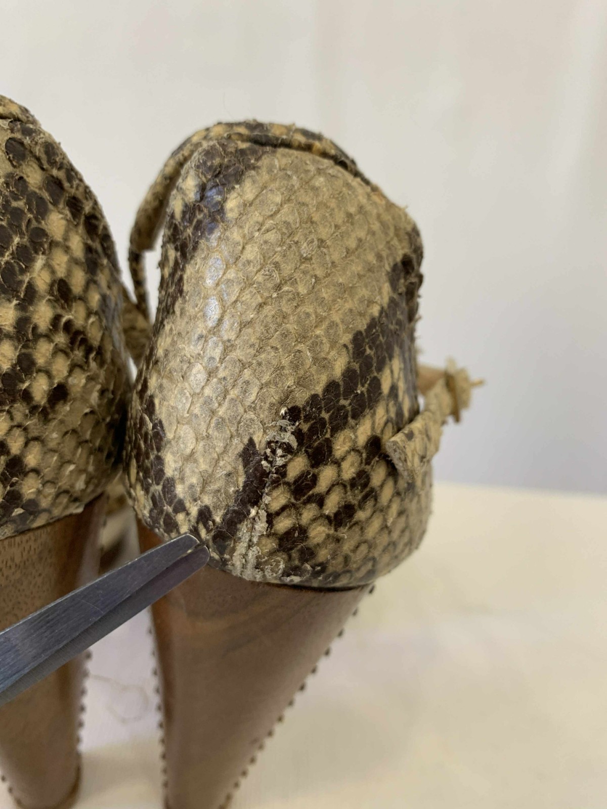 Jimmy Choo London Python Platform Heels Size 8.5 … - image 7