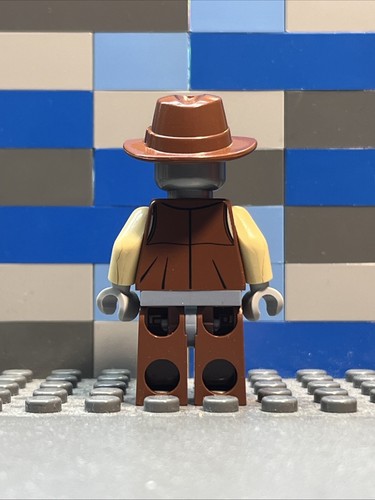 LEGO Movie Deputron Minifigure tlm024 70800 CMF Lot Rare Retired Robot Vintage - Picture 2 of 2