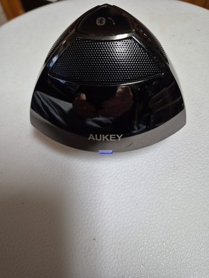 Aukey SK-G7 Bluetooth Speaker