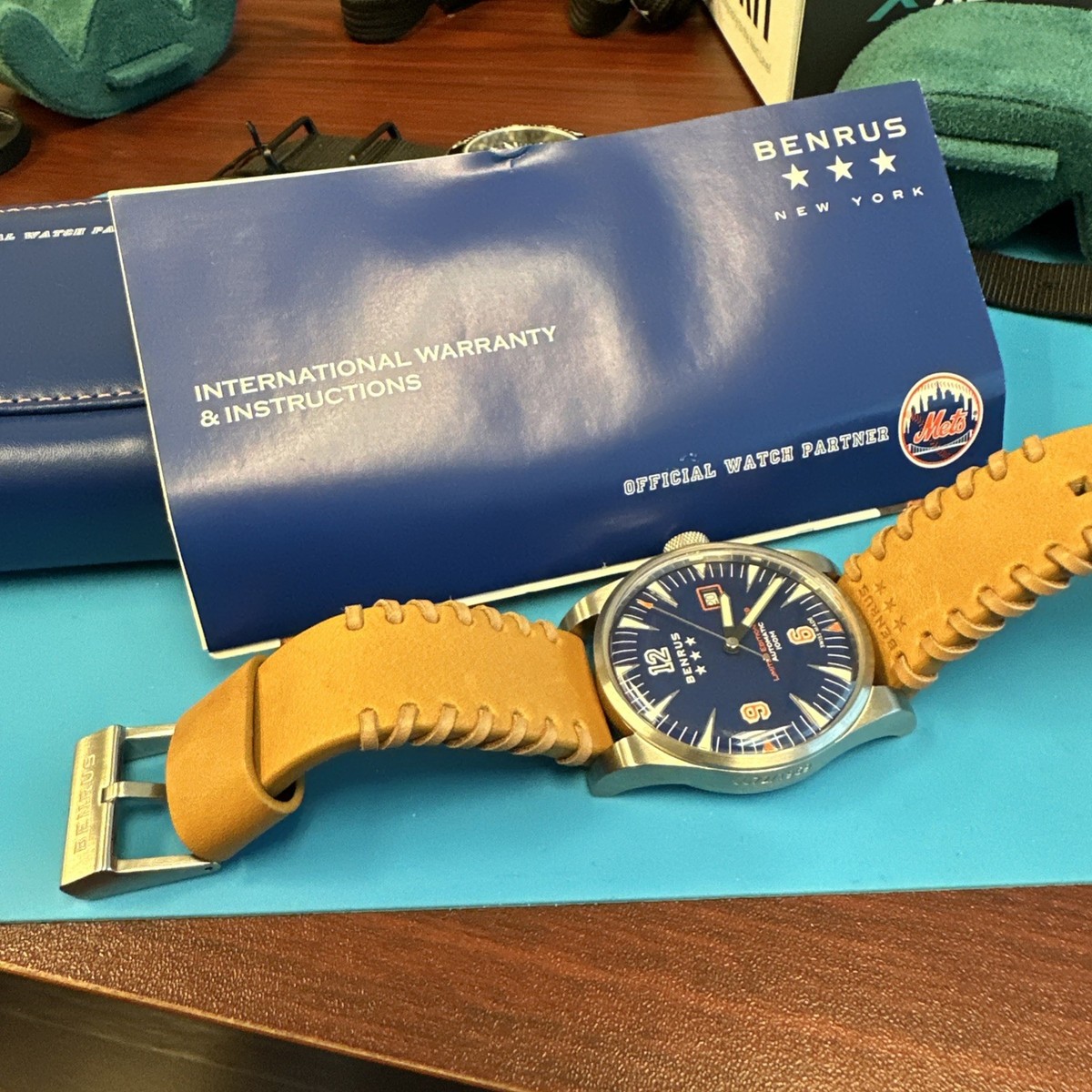 BENRUS 1969 EDITION 自動巻き腕時計 限定モデル】BENRUS 1969 EDITION 自動巻き腕時計